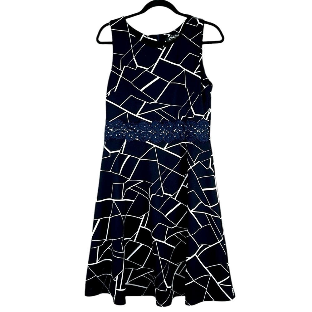 Owin Blue & White Geo Print with Lace Waist Sleeveless Midi Dress Size Large